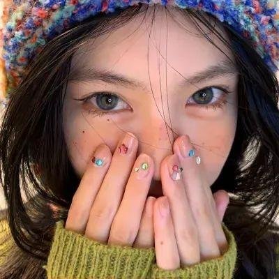 爱在心里口难开